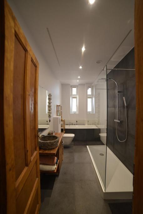 Designer Apartment 110M2 With King Size Beds & Equipped Kitchen Krakkó Kültér fotó